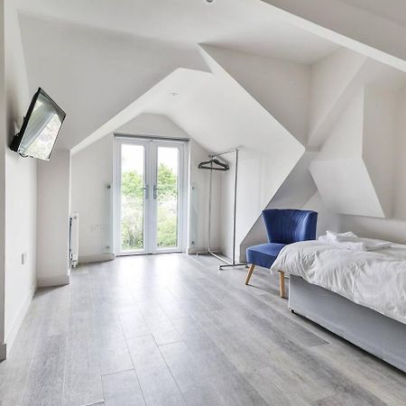 Newly Renovated 3 Bed 2 Bath Apartment & Parking Sheffield Eksteriør billede